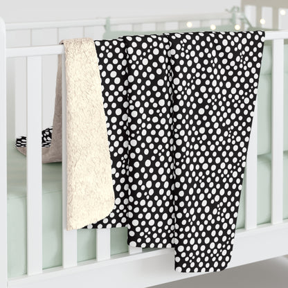 Black dotted Fleece Blanket